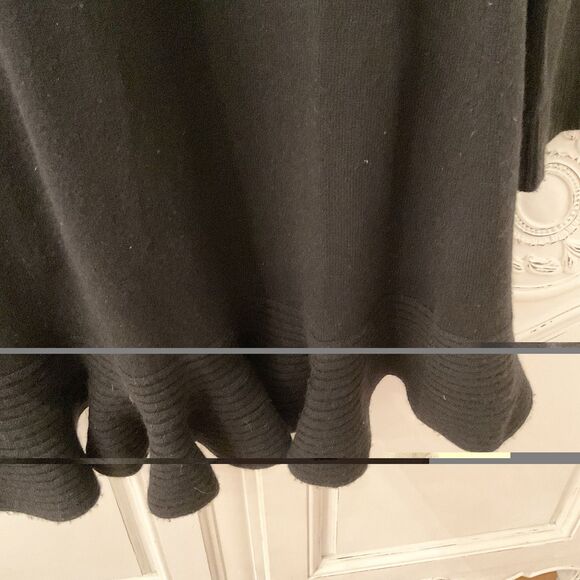 Bloomingdale’s Sweater Women's L Black Cardigan Long Ruffled Wool Cashmere Blend - Picture 11 of 14